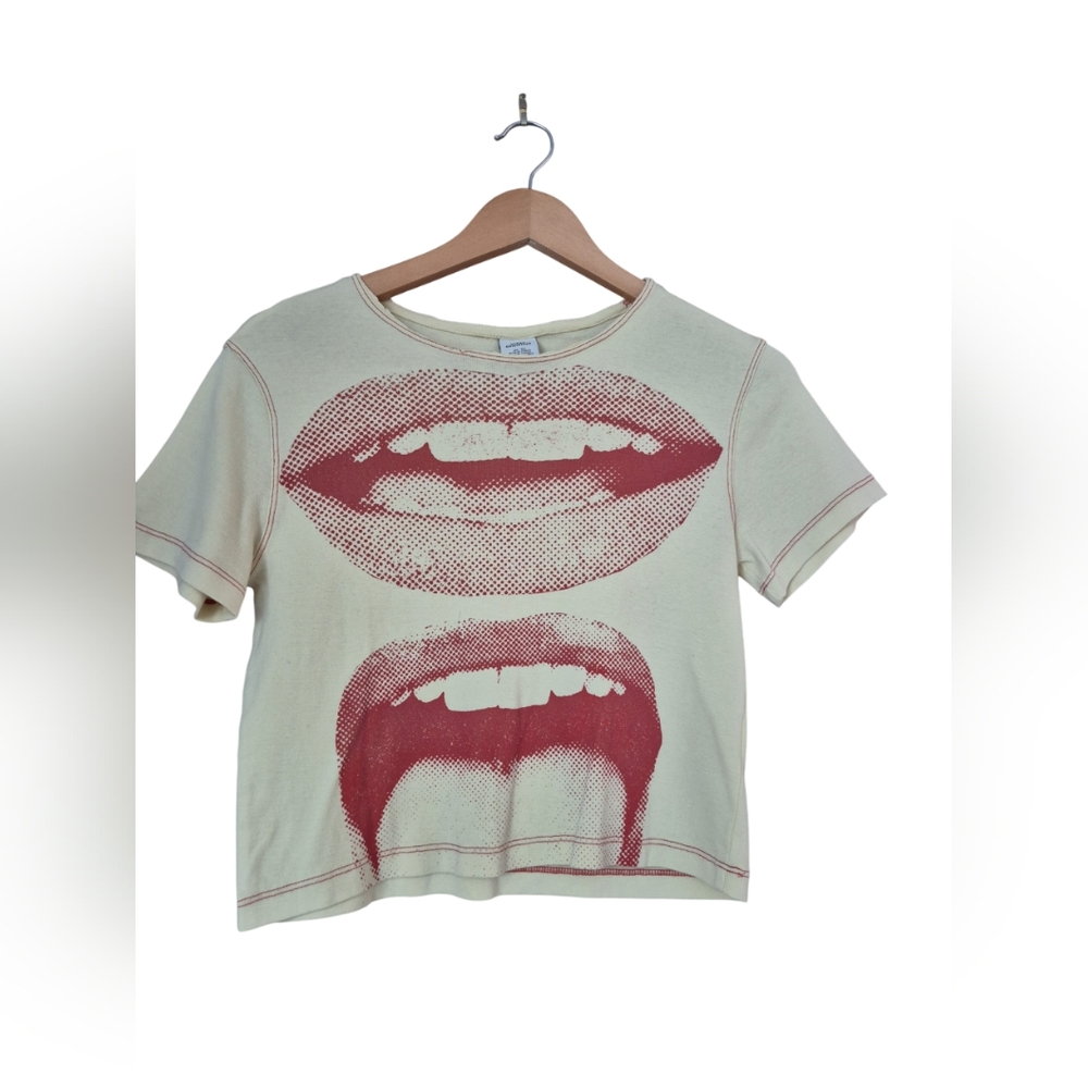Urban Outfitters Cropped Yellow Red Lip Tshirt Womens Size XS